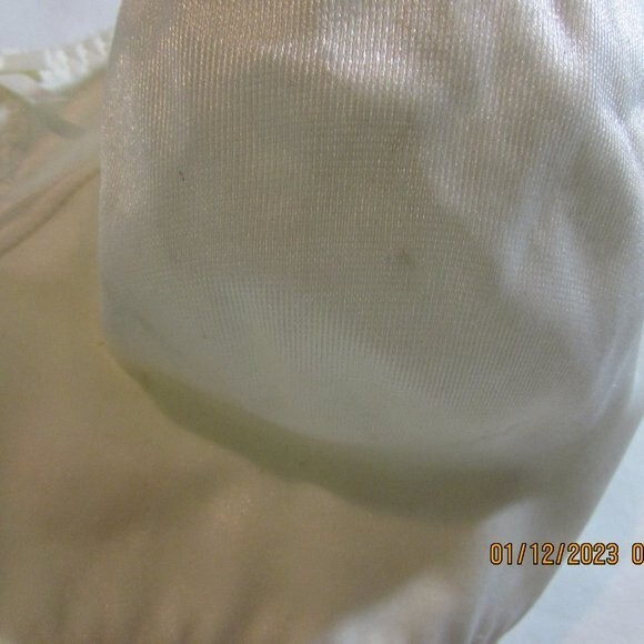 BALI BRA SIZE 42DD COMFORT U DESIGN DOUBLE SUPPORT CREAM NEW - Picture 9 of 12